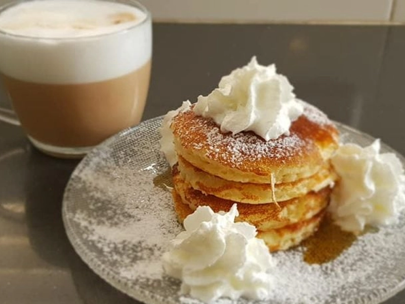 פנקייקים רכים ללא גלוטן שמתאימים לכולם! 🥞